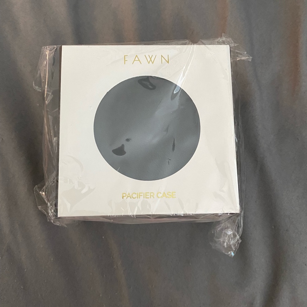 Fawn Design The Paci Case